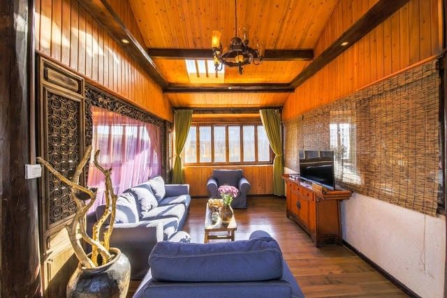 麗江束河無爾，在這里帶著夢想開花棲居