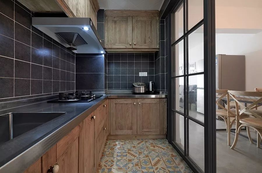 浪子回頭金不換，復(fù)古質(zhì)樸的裝修設(shè)計(jì)