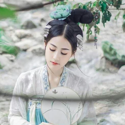 夢中鏡時(shí)尚典雅，唯美古風(fēng)真人頭像