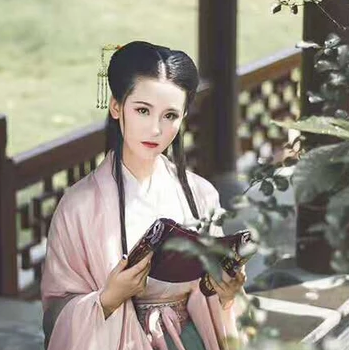 漢服女生頭像，古風(fēng)真人女子頭像