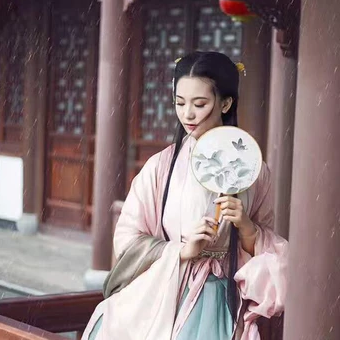 漢服女生頭像，古風(fēng)真人女子頭像