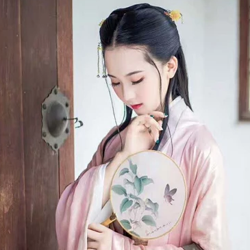 漢服女生頭像，古風(fēng)真人女子頭像