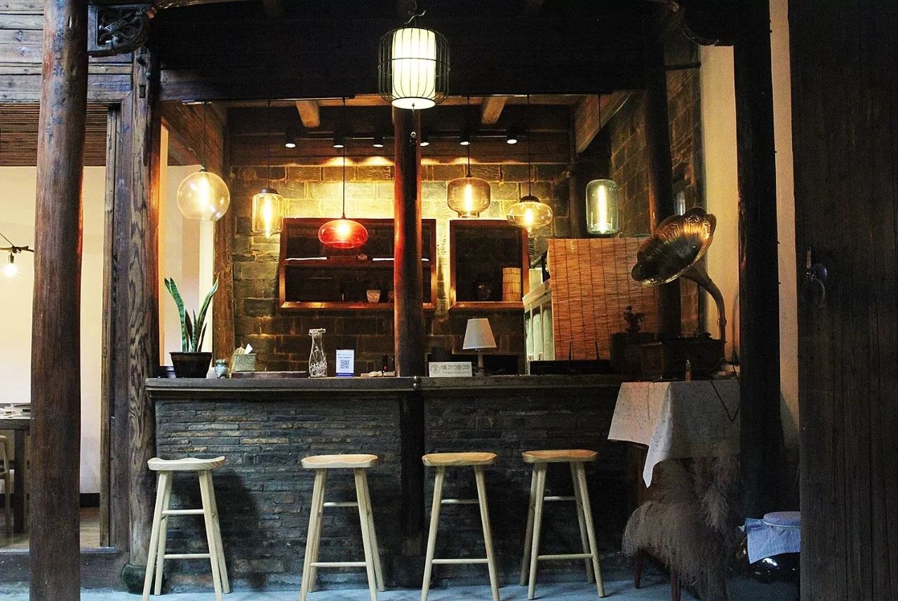 村上酒舍，體驗古村生活一起慢慢變老