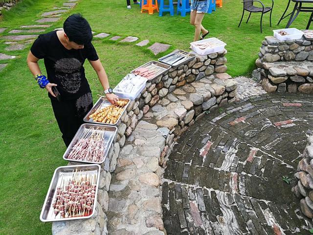 寧波·花雨醉，品花間一壺酒聽雨后醉朦朧