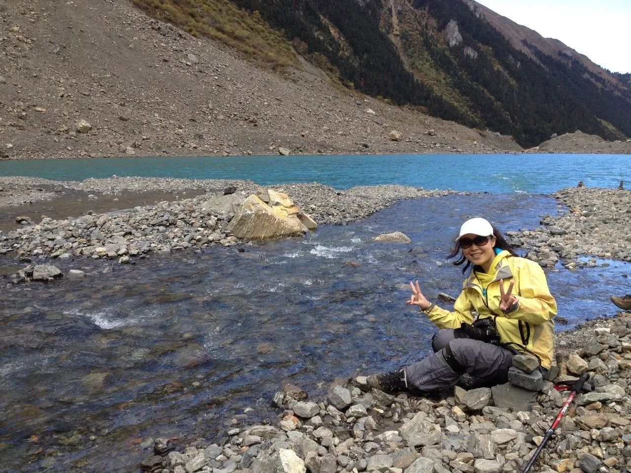寧波·花雨醉，品花間一壺酒聽雨后醉朦朧