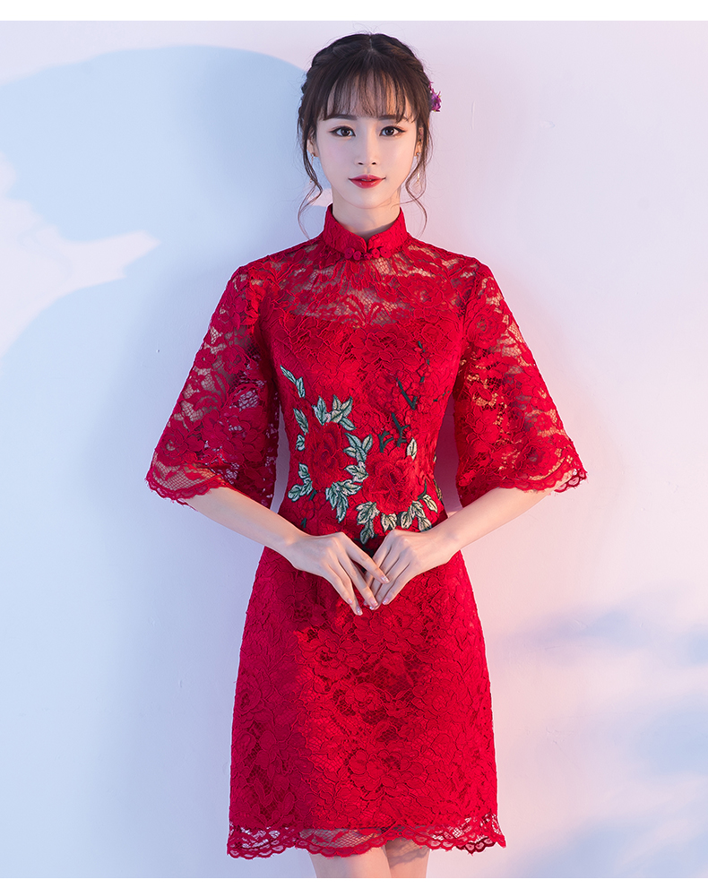 復(fù)古蕾絲敬酒服，紅色花朵中式禮服