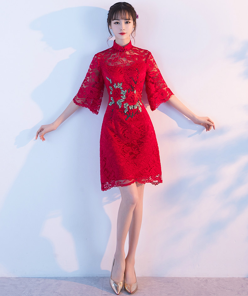 復(fù)古蕾絲敬酒服，紅色花朵中式禮服