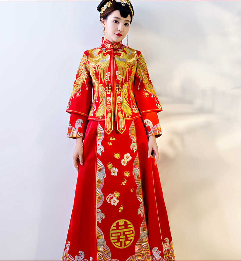 傳統(tǒng)中式禮服，紅色結(jié)婚新娘禮服