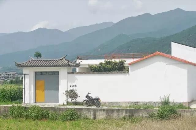 大理·依谷坐憩，在稻田里種間甜品店靜待光陰