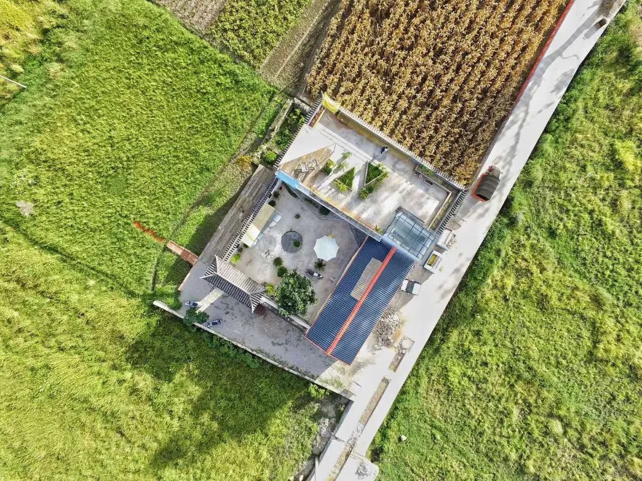 大理·依谷坐憩，在稻田里種間甜品店靜待光陰