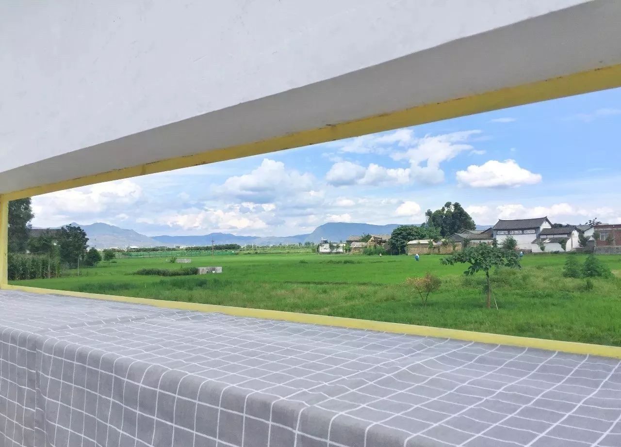 大理·依谷坐憩，在稻田里種間甜品店靜待光陰