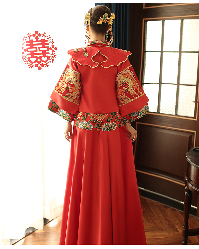 紅色中式禮服，傳統(tǒng)古典魅力新娘禮服