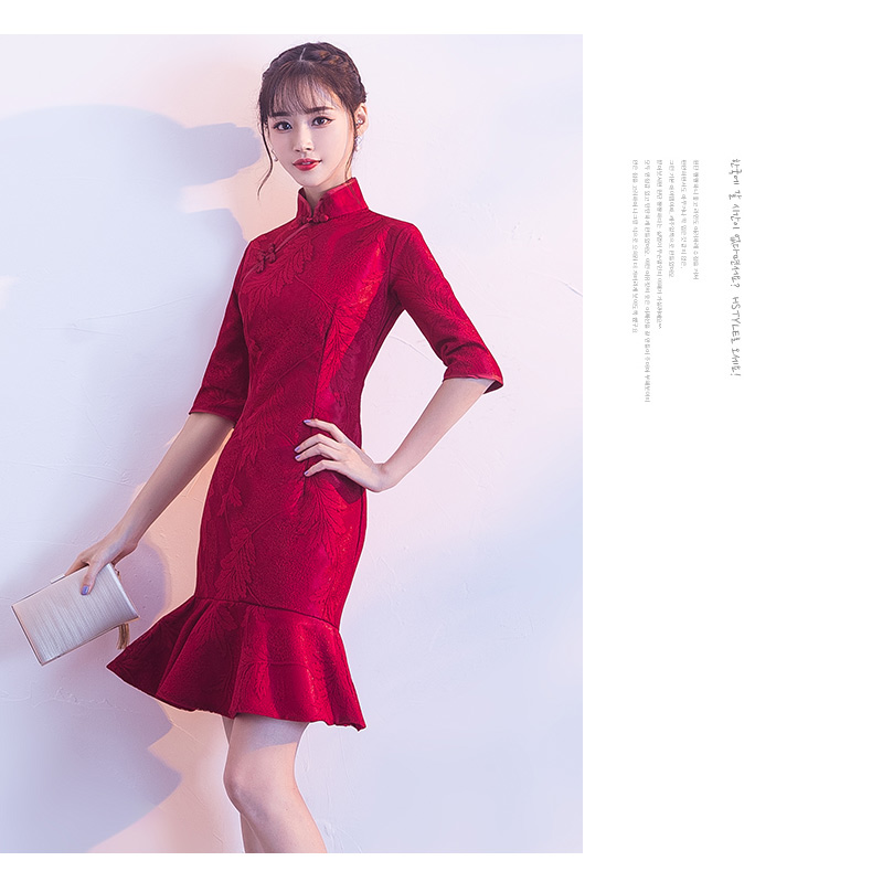 福連文苑復(fù)古花紋中式禮服，時(shí)尚優(yōu)雅魚尾晚禮服