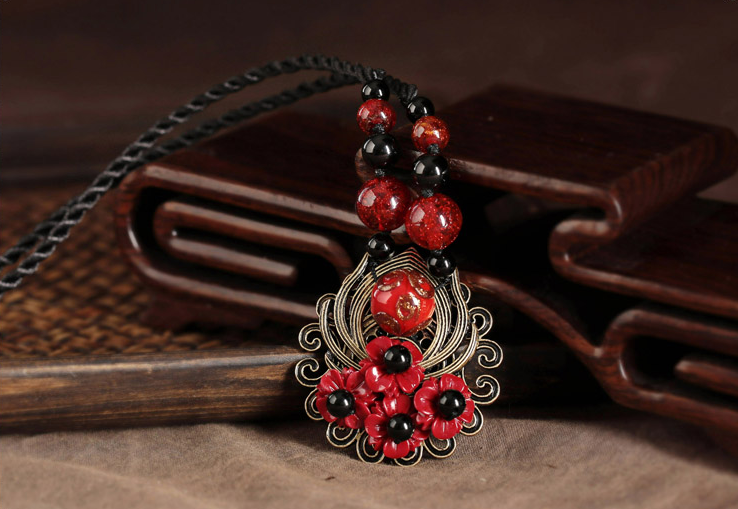 香艷復(fù)古福連文苑毛衣鏈紅色琉璃吊墜項(xiàng)鏈