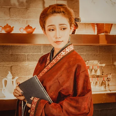 畫情唯美頭像，唯美古風(fēng)女子真人頭像