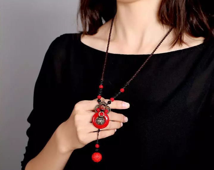 赤子心福連文苑項鏈復古紅色吊墜毛衣鏈