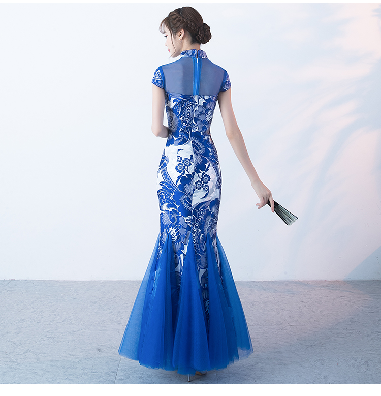 福連文苑青花瓷旗袍，復(fù)古優(yōu)雅魚尾旗袍裙