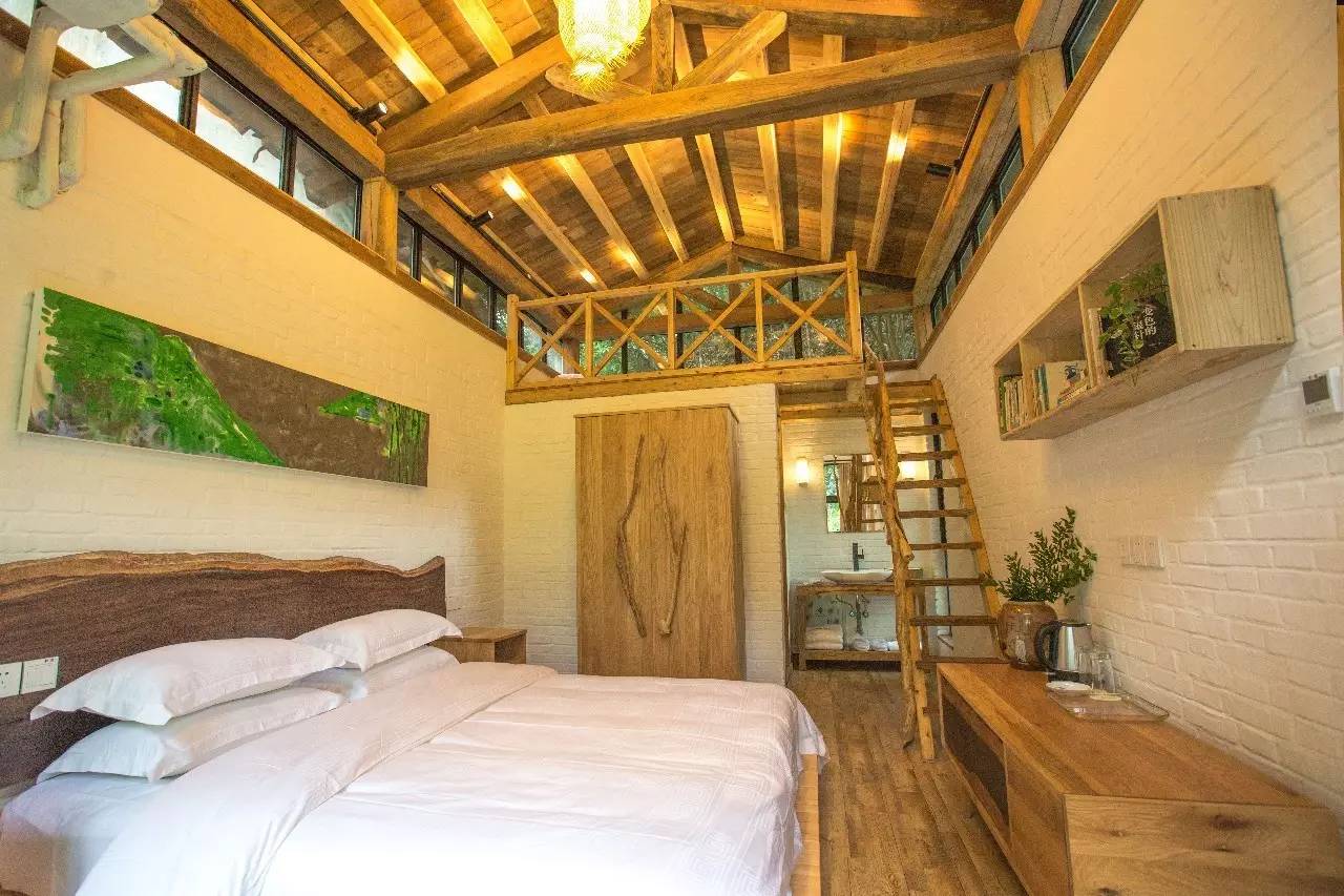 雪坑村·美客愛途，愛上美麗的客居地和旅途故事