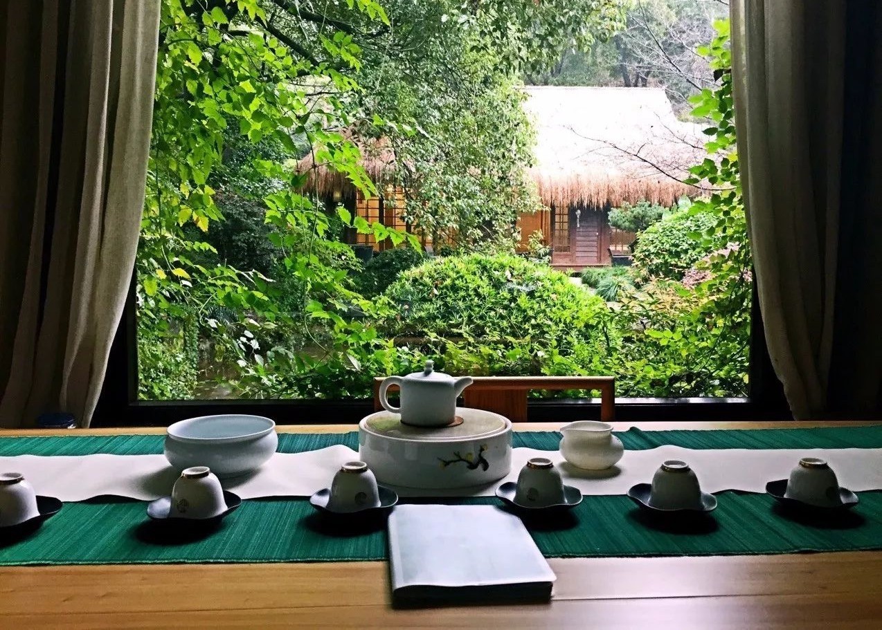 七椀居茶舍，喝西湖龍井茶感受西湖美秋季美