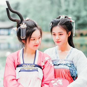 溫暖情誼閨蜜頭像，唯美古風(fēng)女子真人頭像