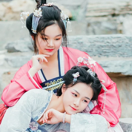 溫暖情誼閨蜜頭像，唯美古風(fēng)女子真人頭像