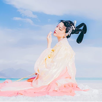 冰雪美人飄逸唯美頭像，唯美古風女子頭像