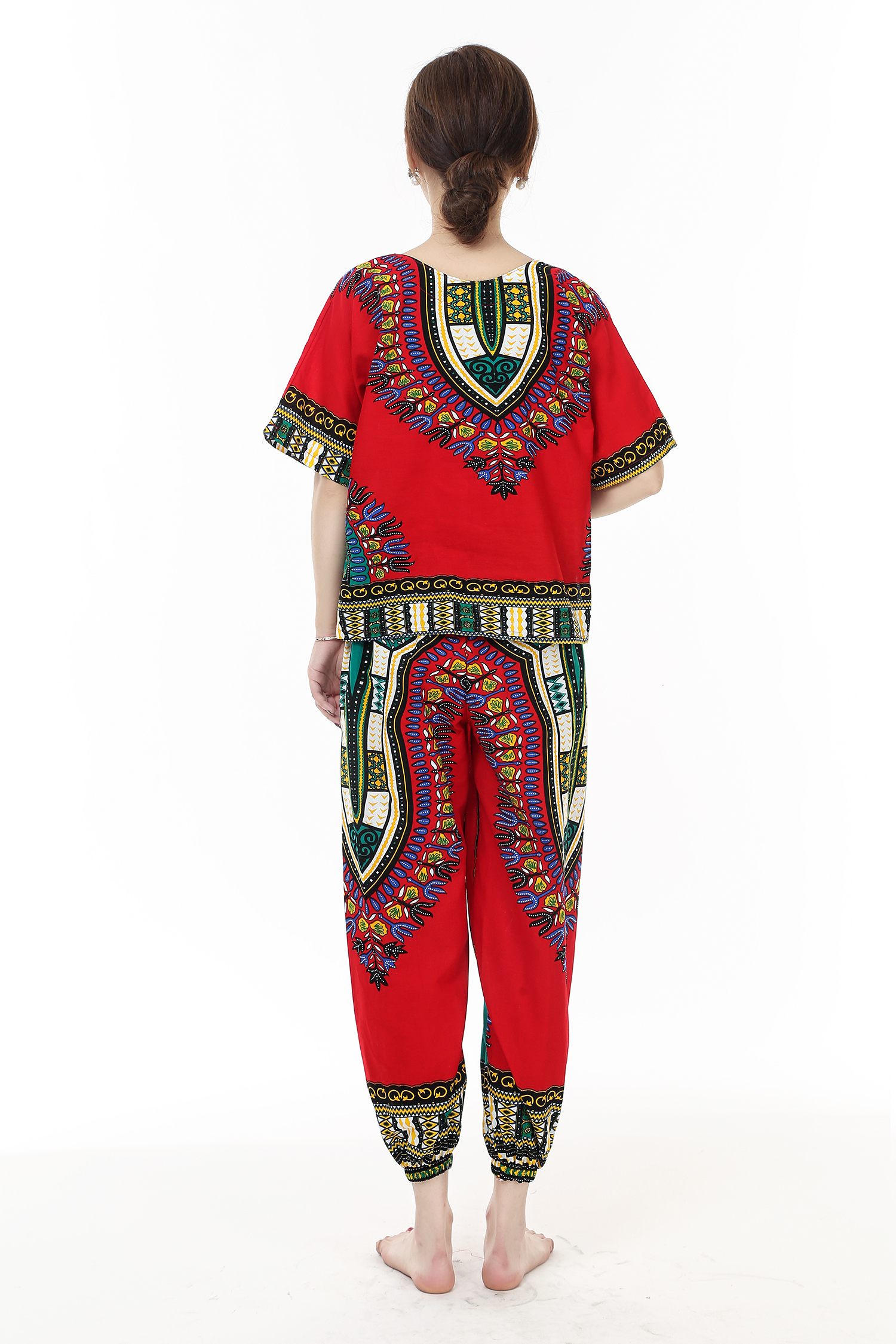 東南亞風(fēng)情印花表演服裝民族風(fēng)服飾