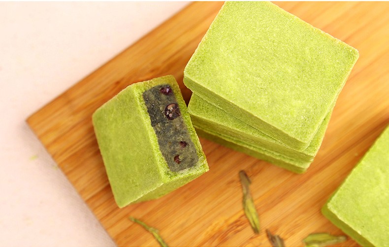 杭州特產(chǎn)美食糕點，特色手工抹茶點心龍井酥