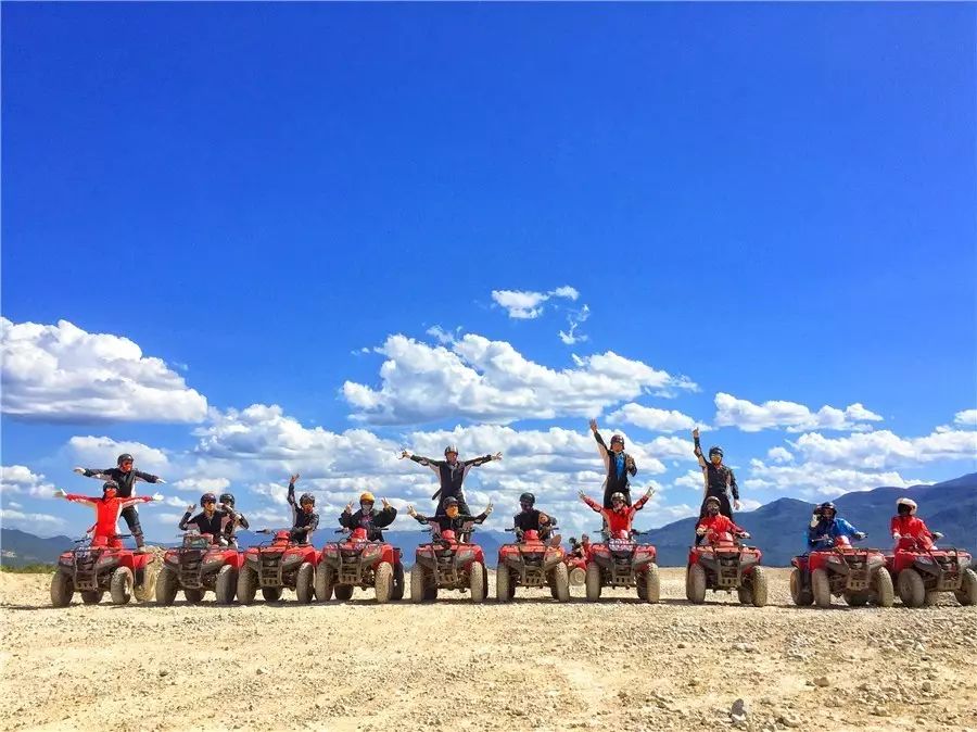 瀘沽湖·野火集，時(shí)光匆忙別錯(cuò)過(guò)年輕的瘋狂