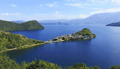 瀘沽湖·野火集，時光匆忙別錯過年輕的瘋狂