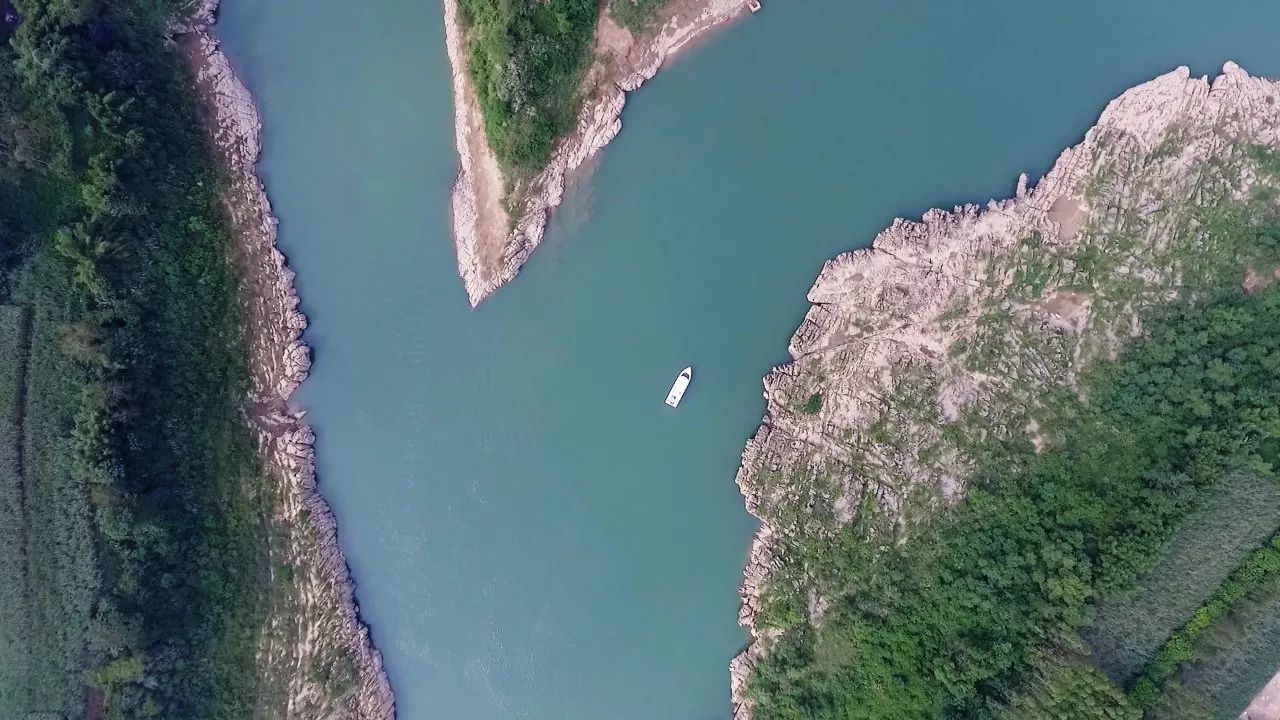 時光島，一間讓“時光倒流”300畝獨島民宿
