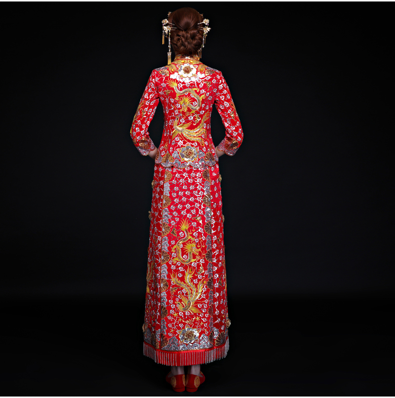 復(fù)古傳統(tǒng)中式禮服，時(shí)尚福連文苑新娘禮服