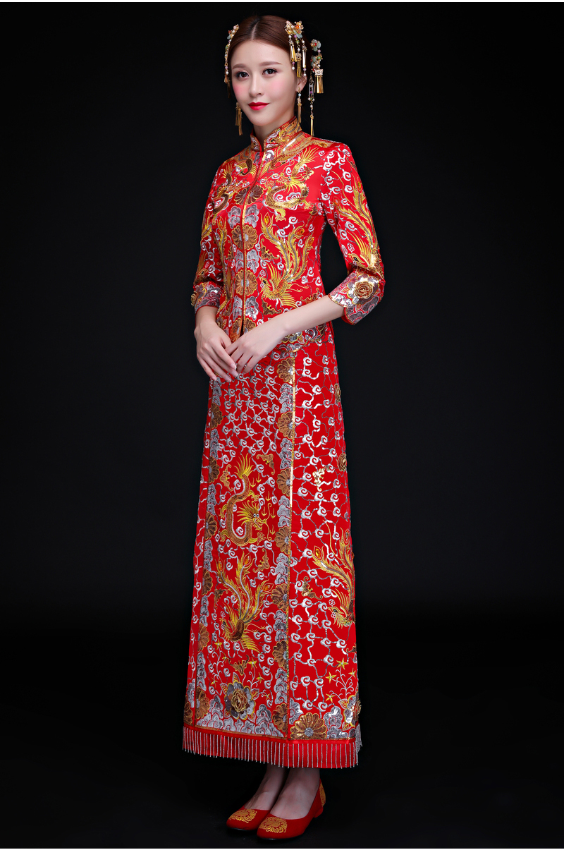 復(fù)古傳統(tǒng)中式禮服，時(shí)尚福連文苑新娘禮服