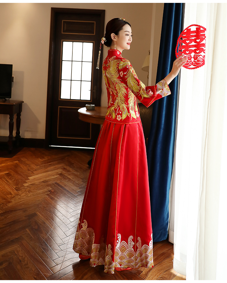 古典獨(dú)特刺繡新娘禮服，結(jié)婚中式禮服