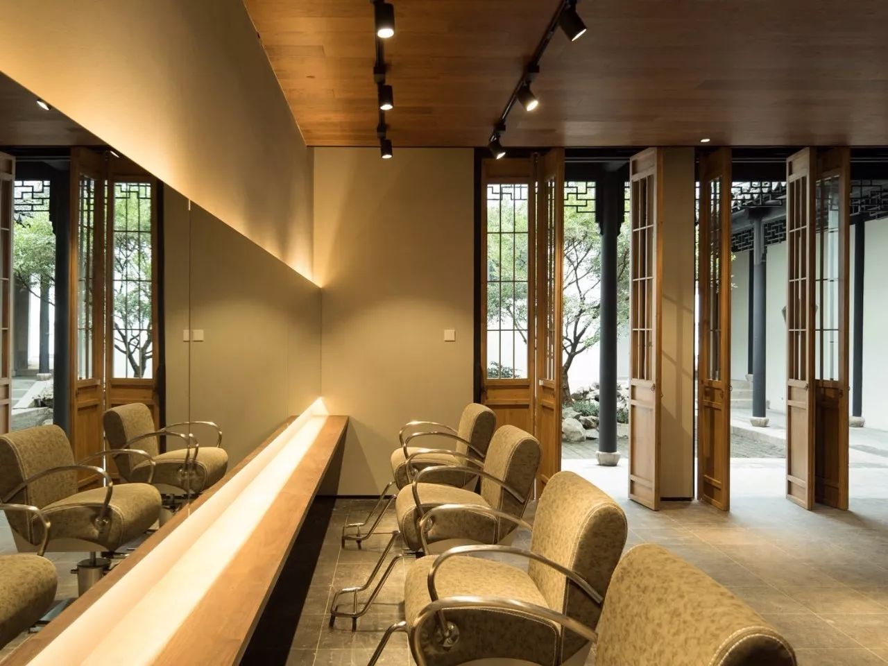 青山周平有熊公寓，一種部落式的共享生活