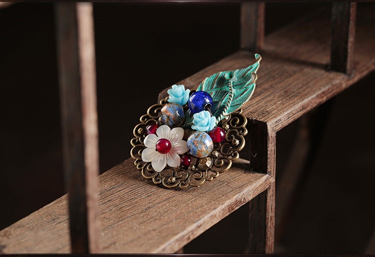 滿澗幽花胸針，樹葉貝殼胸花飾品