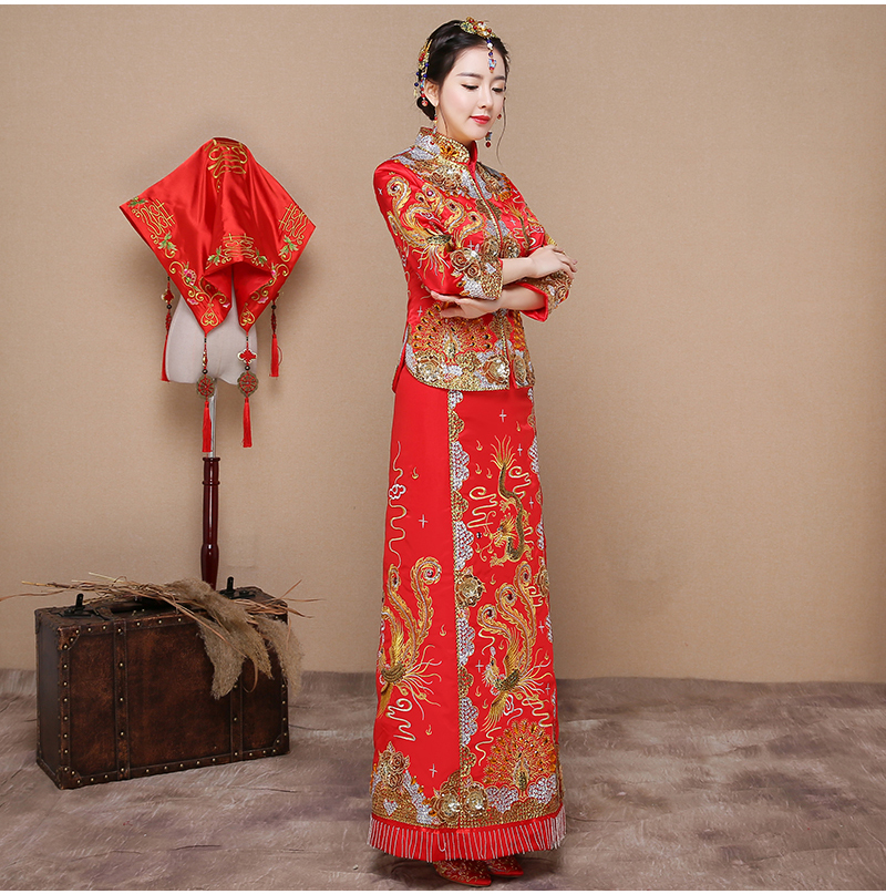 龍鳳之喜中式禮服，精致新娘結(jié)婚禮服