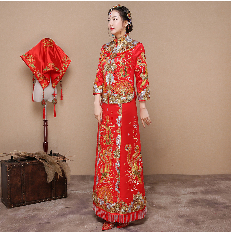 龍鳳之喜中式禮服，精致新娘結(jié)婚禮服