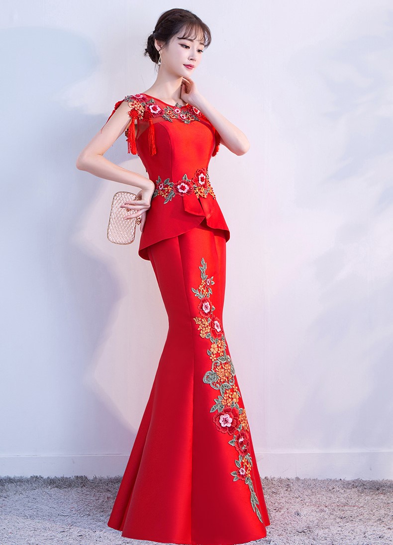紅色顯瘦長款中式禮服，福連文苑魚尾晚禮服