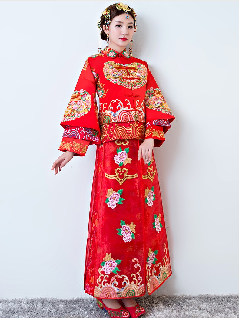 中國古典元素中式禮服，福連文苑新娘結(jié)婚禮服