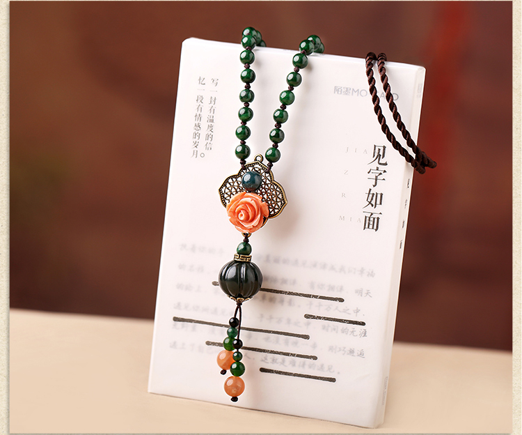 田青玉吊墜毛衣鏈，鏤空花朵項(xiàng)鏈?zhǔn)罪? src="/shige/d/file/bigpic/190404/04/13-1G1011H157-50.jpg" / data-FmFr="CvNPtj"><br / data-URUa="ntqNoS">
	<img alt=