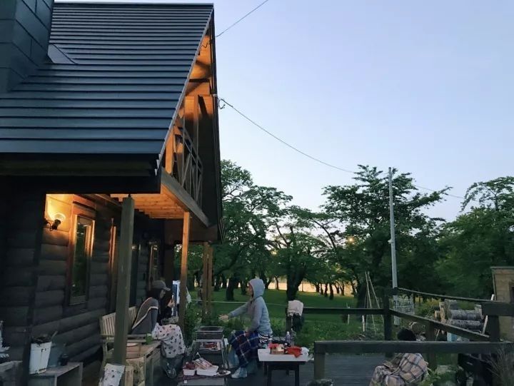 北海道的海濱小鎮(zhèn)，一家四口的日子才最幸福