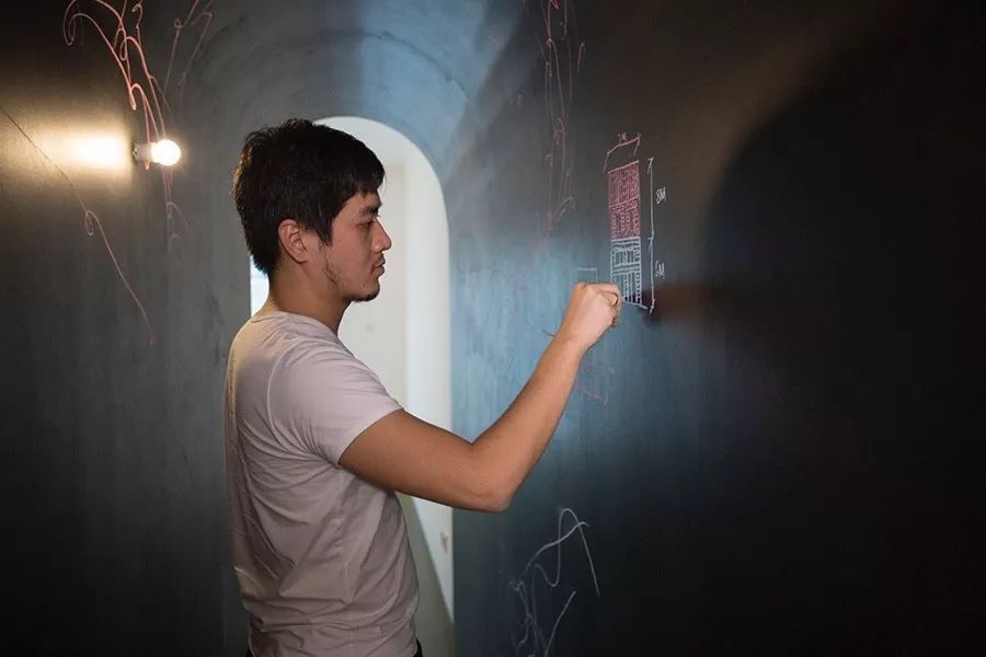 阮曉舟·小圓，0室0廳的家是溫馨有趣的空間