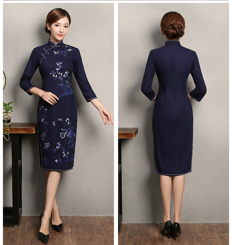 深藍色繡花旗袍，復古風旗袍裙