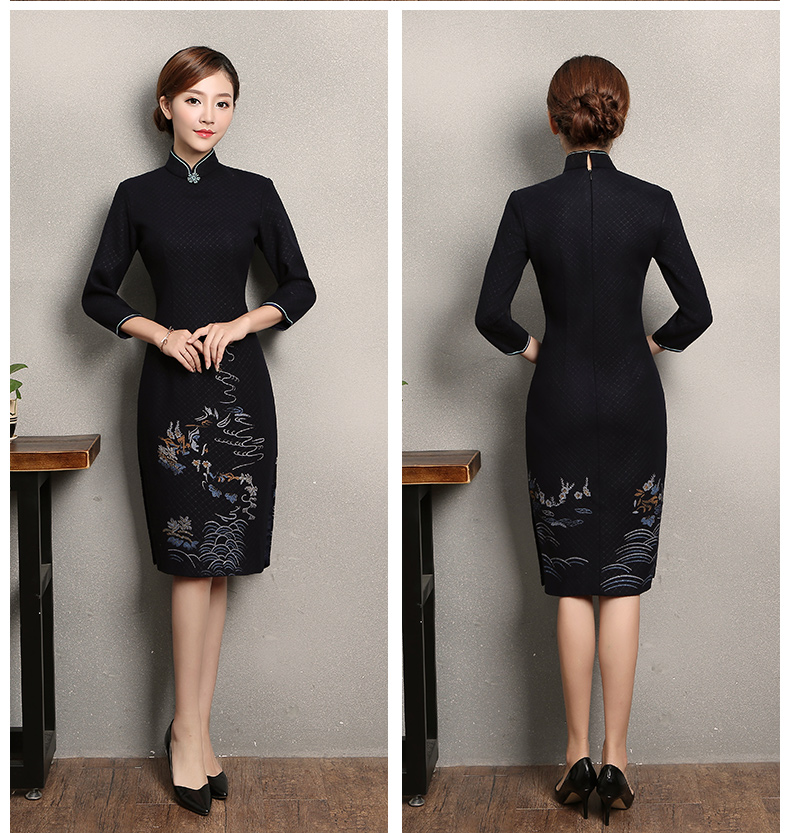 深色繡花縹緲旗袍，復(fù)古風(fēng)旗袍裙