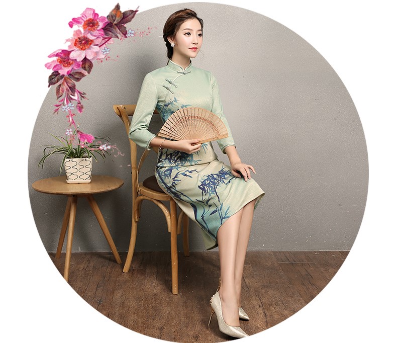 淡綠羞竹印花旗袍，時(shí)尚福連文苑旗袍裙