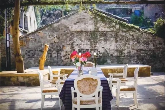 “中國最美寺院”寂照庵，房子象征著家是情感