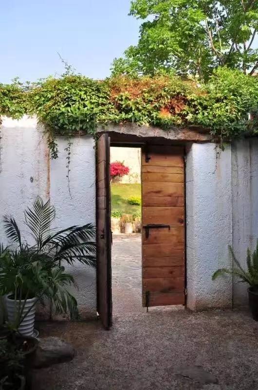 “中國(guó)最美寺院”寂照庵，房子象征著家是情感