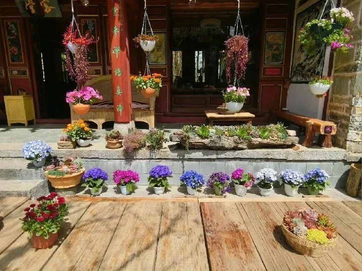 “中國(guó)最美寺院”寂照庵，房子象征著家是情感