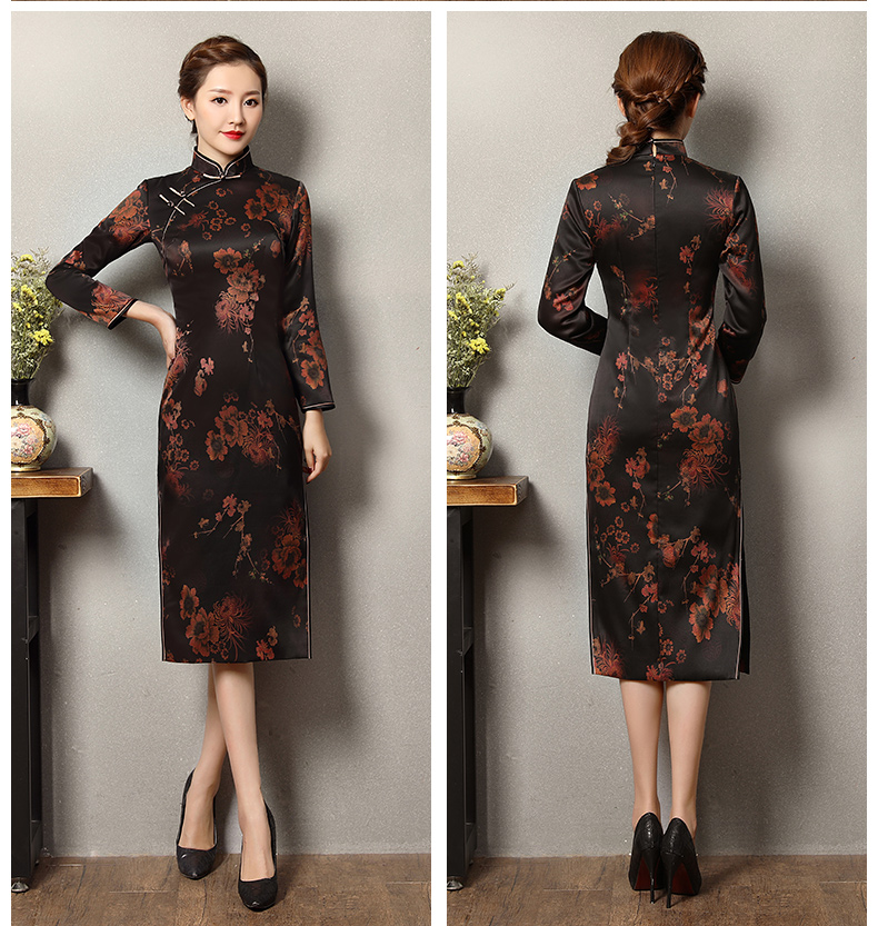 深色印暗紅花旗袍，優(yōu)雅韻放旗袍裙